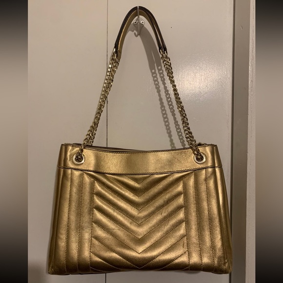 Michael Kors Purse - Picture 2 of 12